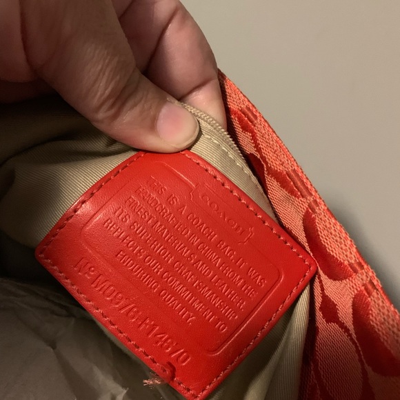 Coach Hand Bag - Picture 2 of 8